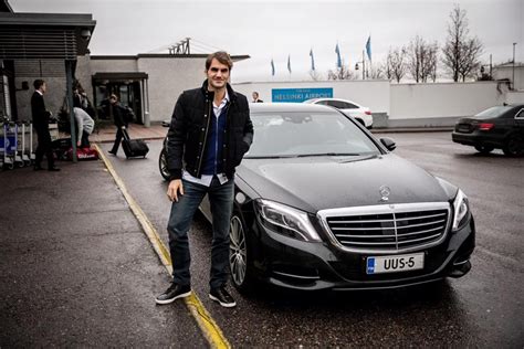 Roger Federer Latest Car Collection 2023 And Net Worth 21motoring