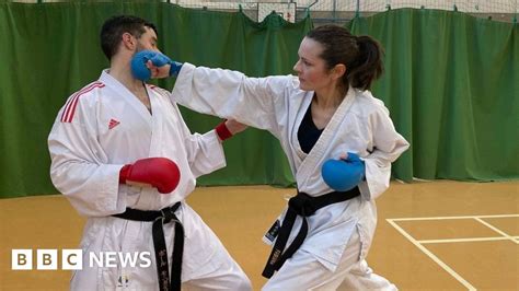 The Glasgow Karate Club Where Women Fight Men Bbc News