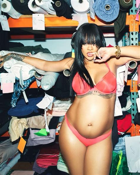 Pregnant Rihanna Strips Down To Her Savage X Fenty Lingerie W1
