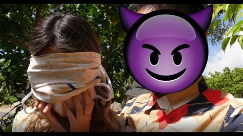 Girlfriend Gets Blindfolded Youtube