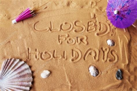 Closed For Holidays Written On Sand — Stock Photo © Silvia63 2199298