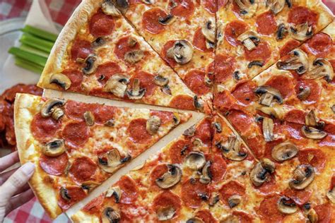 Home Slice Pizza Announces Expansion To Houston