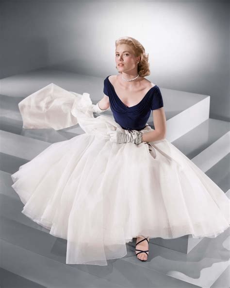 S Grace Kelly Dress From Rear Window Gorgeous Near Replica With FULL Tulle Layered Skirt