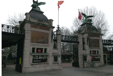 Opened on 21 july 1843, fourteen years after the independence of belgium in 1830, antwerp zoo it is the oldest zoo in belgium. Antwerpen: bezoek ZOO