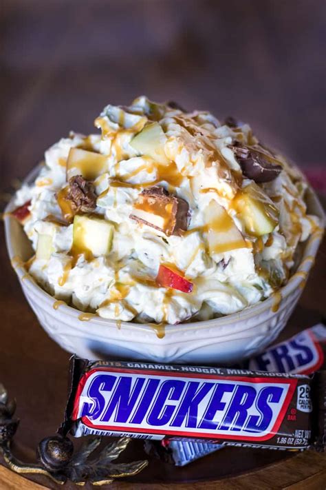It seemed a little odd to me at first to mix apples with snickers but it totally makes sense: Apple Snickers Salad | Recipe in 2020 | Dessert salad recipes, Dessert salads, Caramel apples