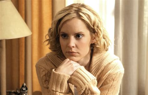 Buffy The Vampire Slayer S Emma Caulfield Reveals Multiple Sclerosis Diagnosis Primetimer