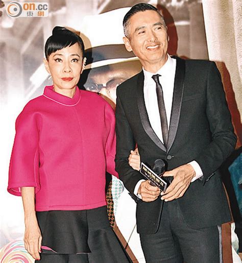 The perfect chowyunfat thumbsup chow animated gif for your conversation. Chow Yun Fat and wife: Married for over 30 years and ...