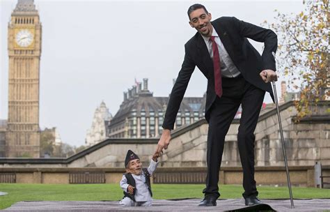 Who Is The Tallest Living Man In The World Meet Sultan K Sen