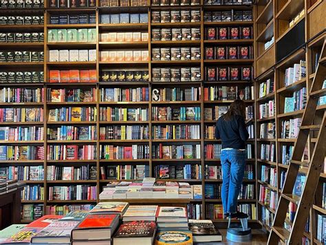30 Famous Bookstores Worth Traveling To Visit Far And Wide