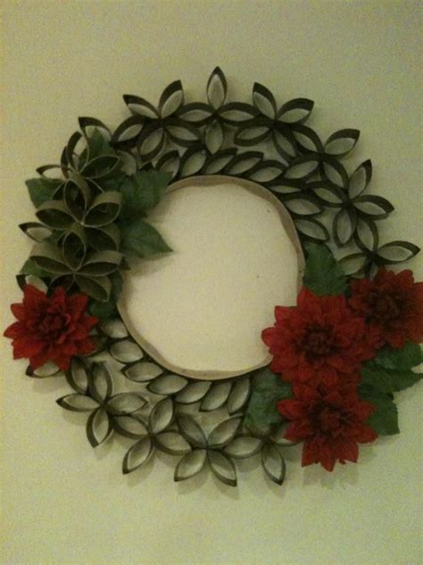 Wreath Made Of Flattened Toilet Paper Cardboard Rolls Manualidades