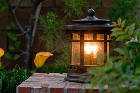 9 Types Of Outdoor Lights For Your Home