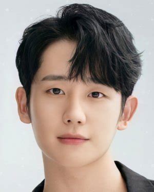 Jung Hae In Mydramalist