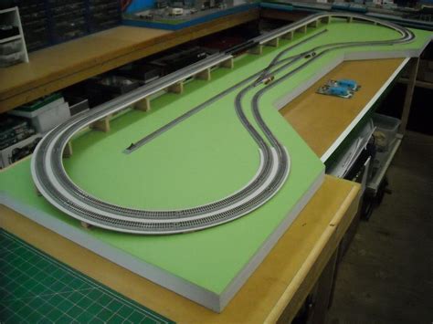 New N Scale Model Railroad Layout With Kato Unitrack Victoria City