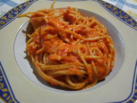 Pasta Al Sugo Di Peperoni Mediterranealowcost