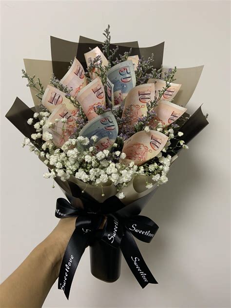 Money Bouquet Hobbies And Toys Stationery And Craft Flowers And Bouquets