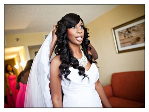 Charming Bridal Hairstyle For Black Women By