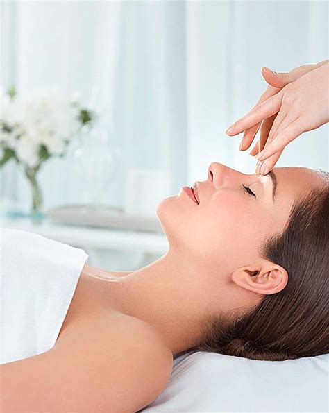 good massage face massage spa massage massage therapy spa breaks spa essentials beauty
