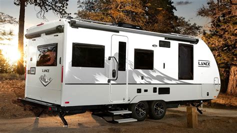 Ultimate Small Travel Trailer With No Slide Lance 2075 Walk Through