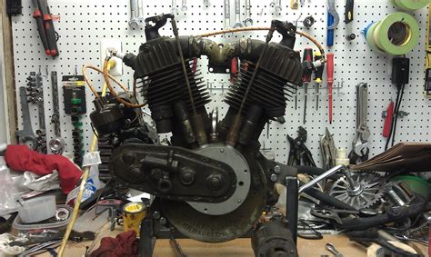 Camtech tank and front fender. Fast is fast...: 1922 Harley Davidson JD engine for sale.