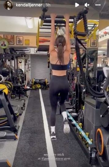 Kendall Jenner Shows Off Unusual Skill At The Gym As She Flaunts Her Curves In Black Sports