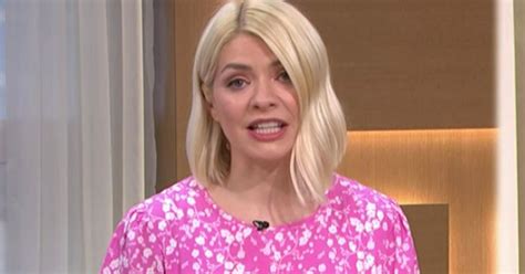 Holly Willoughby Fights Tears As Icu Doctor Breaks Down Over Teen Son’s Tragic Death Daily Star