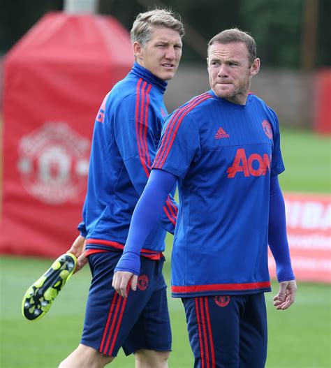 Shop the new manchester united training range online featuring training shirts, jackets and pants at store.manutd.com. Manchester United Debuts Adidas 15-16 Training Kits ...
