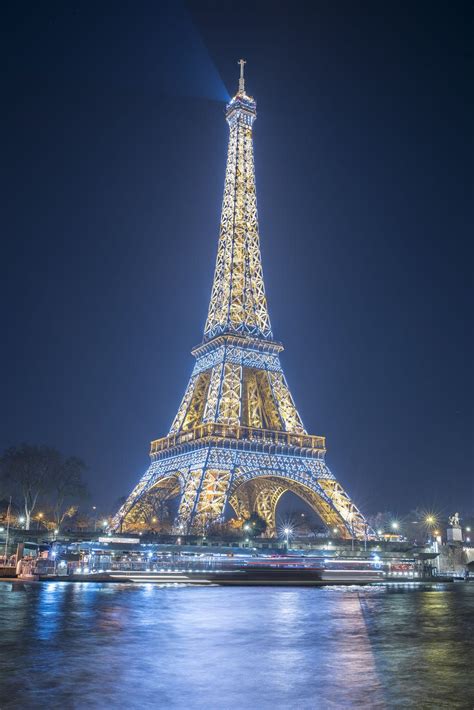 Eiffel Tower Light Show By Ben Tucker On 500px Paris Eiffel Tower