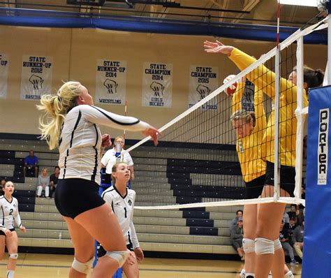 Bay Port Volleyball Sweeps Past Jaguars The Press