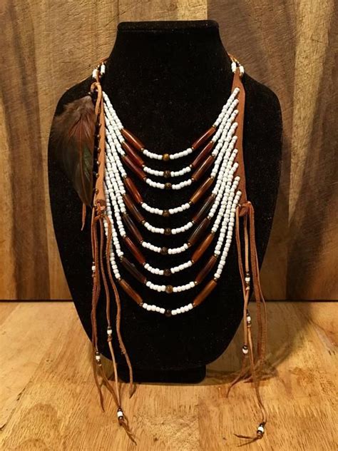 Native American Leather Loop Necklace Etsy Necklace Beaded Choker