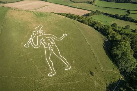 The Mysterious Origins Of The Cerne Abbas Giant Finally Revealed Arkeonews