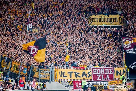 Posts can be in either german or english. VfB Stuttgart 1893 - SG Dynamo Dresden 02.04.2017