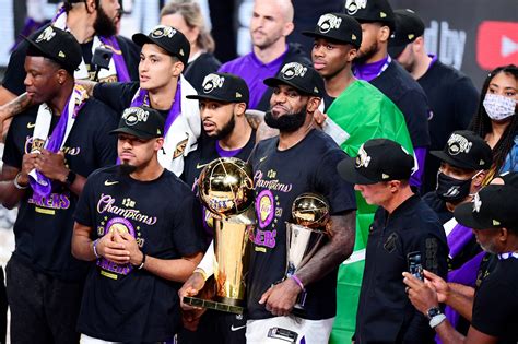 Betting odds for the 2021 nba mvp award. Lakers May Pair LeBron James With a Former MVP