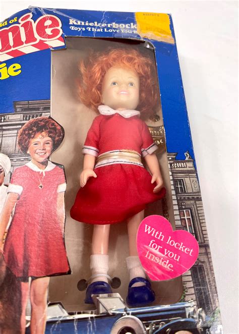 Annie Doll With Locket The World Of Annie 1982 Collectors Etsy Uk
