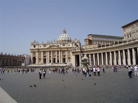 Piazza San Pietro Roma Travel Around The World Coastal Cities Tivoli