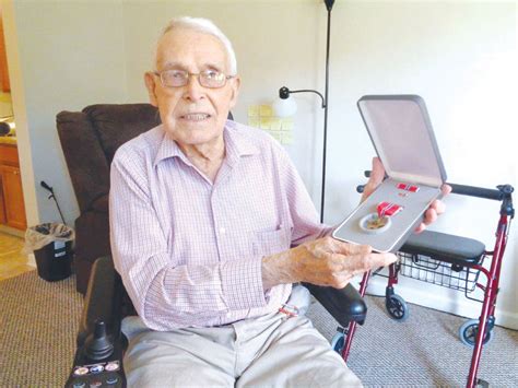 a hero s birthday wwii veteran receives medals on 97th birthday winchester sun winchester sun