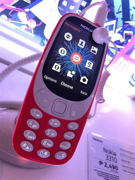 Released 2017, may 85g, 12.8mm thickness feature phone 16mb storage, microsdhc slot. Nokia 3310 revamp on sale starting Friday | ABS-CBN News