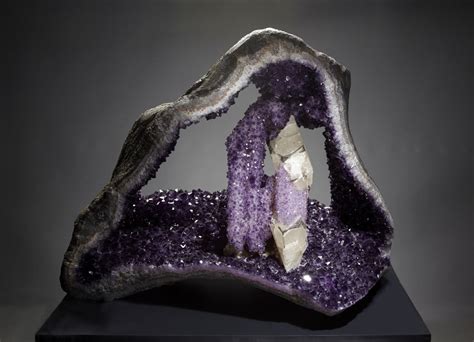 Photos Dazzling Minerals And Gems Crystals Rocks And Crystals