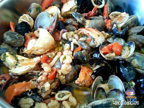 Soutè Di Frutti Di Mare Un Piatto Ricco E Prelibato Una Ricetta Dal