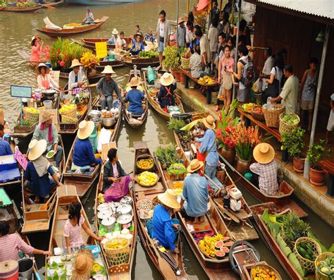 6 Best Floating Markets to visit in Thailand - FeetDoTravel - Japict