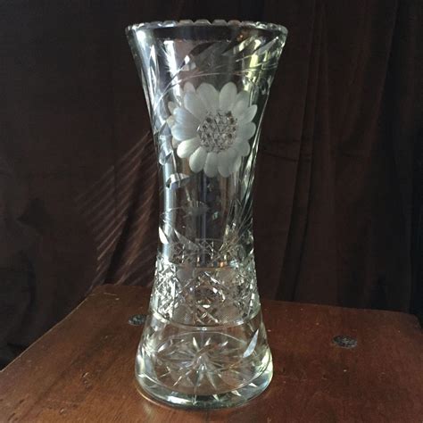 Stunning Tall Abp Cut Crystal Corset Vase Daisy With Leaves Geometric From Chappy On Ruby Lane