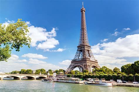 4 Activités Incontournables à Faire à Paris › Mon Séjour Ailleurs