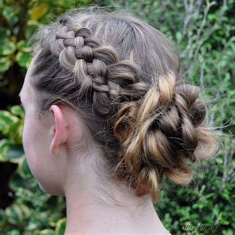 This is your ultimate resource to get the hottest hairstyles and haircuts in 2021. 22 Pretty Braided Hair Ideas for Teenage Girls | Styles Weekly