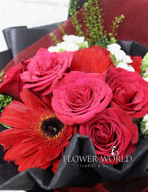 Red Roses Bouquet Of Love Ts With Delivery Flowers With