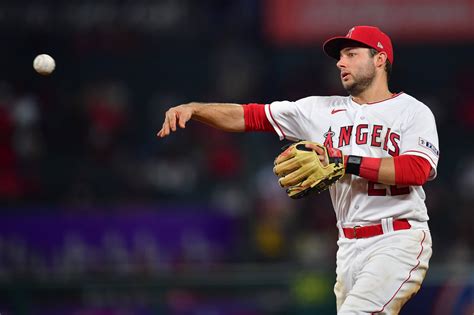 Angels Trade Max Stassi And David Fletcher To Braves For 2 Minor Leaguers The Athletic