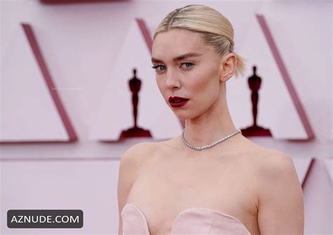 Vanessa Kirby Sexy Poses Braless On The Red Carper Of 93rd