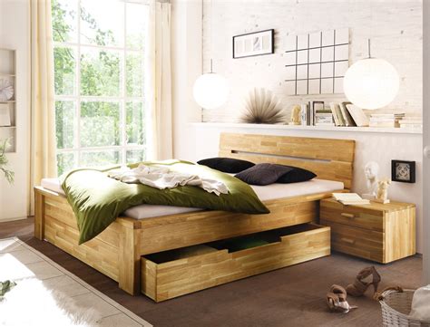 Massivholzbetten in 200x200 cm riesiges bett viel platz ideal für paare günstige angebote bei höffner im online shop kaufen. Massivholzbett Caspar 200x200 Wildeiche geölt Stauraumbett ...