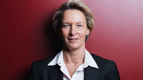 Eine übersicht der 16 bundesländer deutschlands und ihren hauptstädten ✓ daten, fakten, wissenswertes zu den bundesländern ✓. DFB: Martina Voss-Tecklenburg feiert ihr Debüt als ...