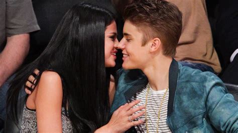 justin bieber sings my girl to selena gomez at a hotel bar teen vogue
