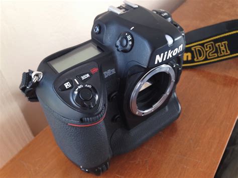 Nikon D2h Pro Digital Slr Camera Body Only Free Image Download