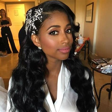 These natural look are very attractive specially for the bridesmaid. 50 Radiant Weave Hairstyles Anyone Can Try Hair Motive